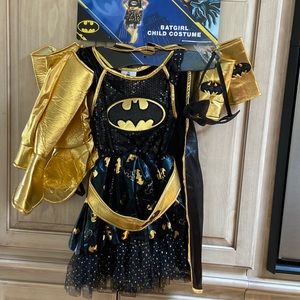 Batgirl costume sz 4-6 S nwt Halloween costume